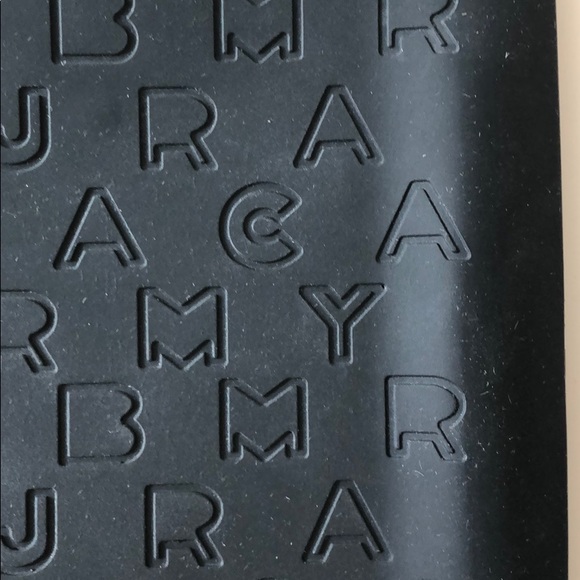 Marc Jacobs iPad case - Picture 6 of 12